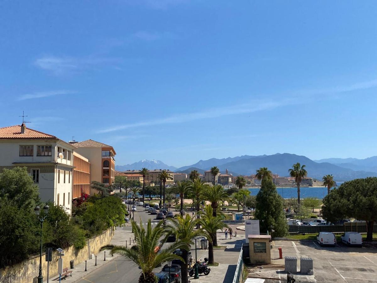 Appartement 50M2 Pied Dans L'Eau Ajaccio  Ngoại thất bức ảnh